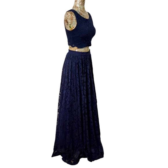 Formal Dark Blue Lace 2 Piece Crop Top Full Maxi Skirt Gown Long Dress Designer - Picture 9 of 15